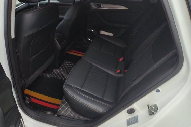 Used CHANGAN Eado 2018 1.6L GDI Manual Fashion Edition Left Rear Seat