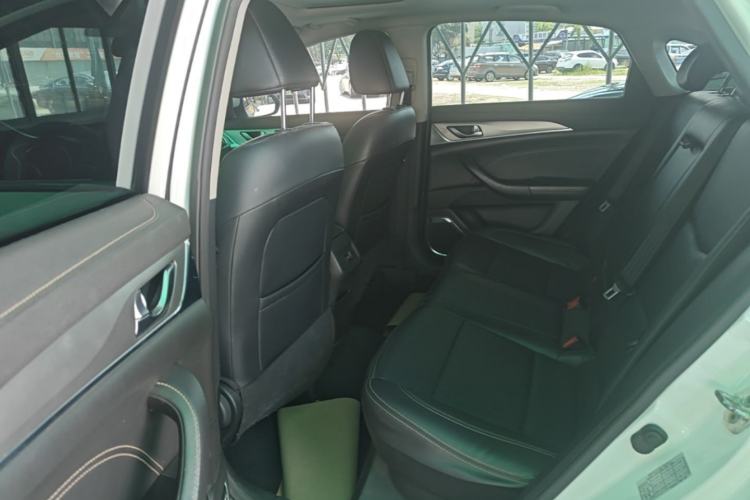 Used CHANGAN Eado 2018 High-Energy Edition 1.6L GDI Automatic Pioneer Model China V Standard Left Rear Seat