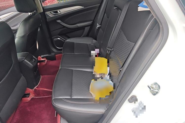 Used CHANGAN Eado 2018 High-Energy Edition 1.6L GDI Automatic Pioneer Model China V Standard Left Rear Seat