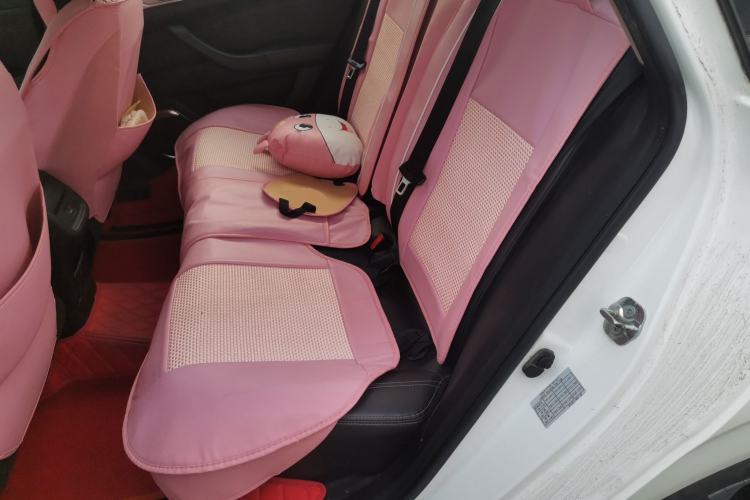 Used CHANGAN Eado 2018 1.6L GDI Automatic Fashion Edition Left Rear Seat