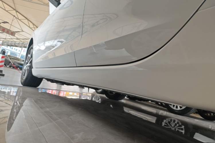 Used CHANGAN Eado 2018 High-Energy Edition 1.6L GDI Automatic Pioneer Model China V Standard Left Side Sill