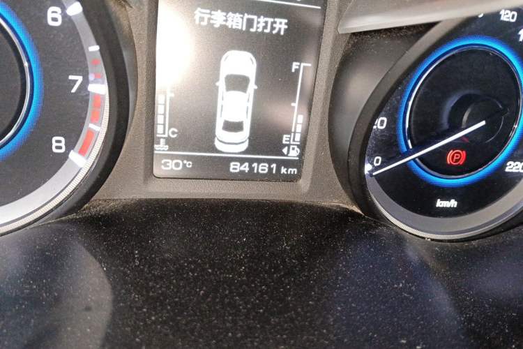 Used CHANGAN Eado 2018 1.6L GDI Automatic LingShang Model Odometer Close Up