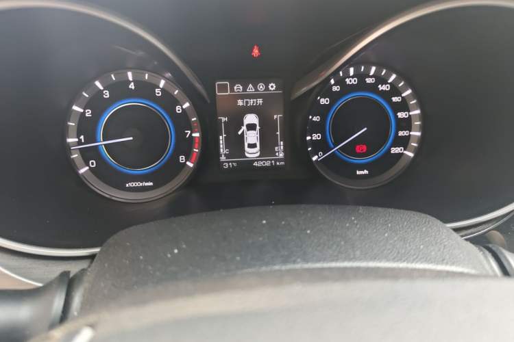 Used CHANGAN Eado 2018 1.6L GDI Manual Trendy Model China V Standard Odometer Close Up
