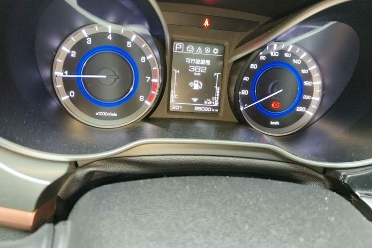 Used CHANGAN Eado 2018 1.6L GDI Automatic Trendy Model China V Standard Odometer Close Up