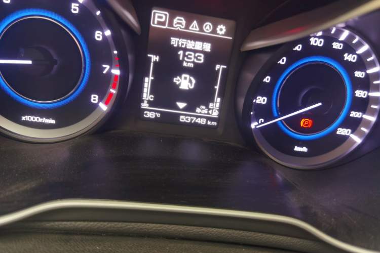 Used CHANGAN Eado 2018 High-Energy Edition 1.6L GDI Automatic Zhenfeng Model China V Standard Odometer Close Up