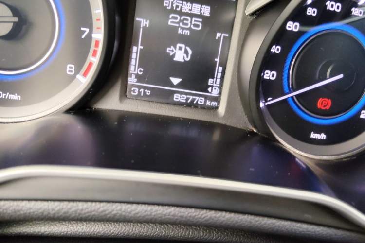 Used CHANGAN Eado 2018 1.6L GDI Manual Fashion Edition Odometer Close Up