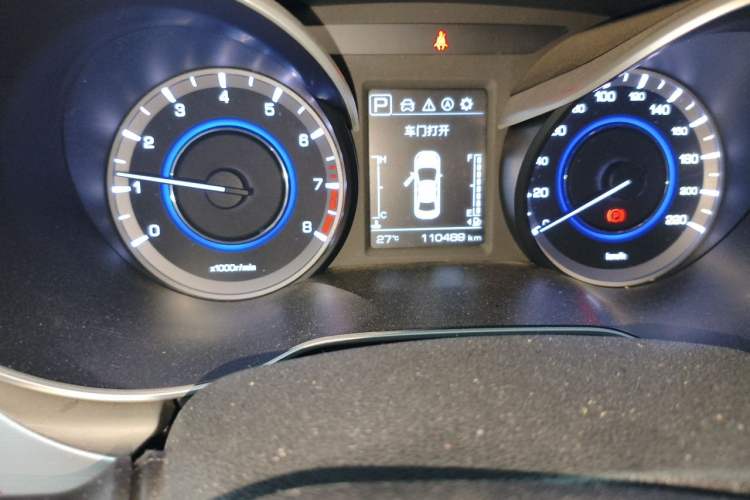 Used CHANGAN Eado 2018 1.6L GDI Automatic Trendy Model China V Standard Odometer Close Up