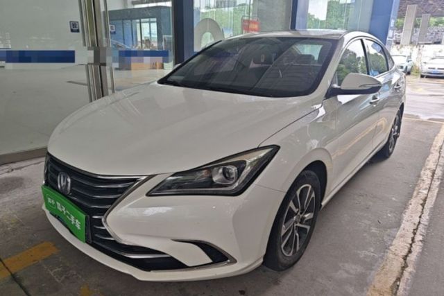 CHANGAN Eado 2018 1.6L GDI Manual Fashion Edition usata