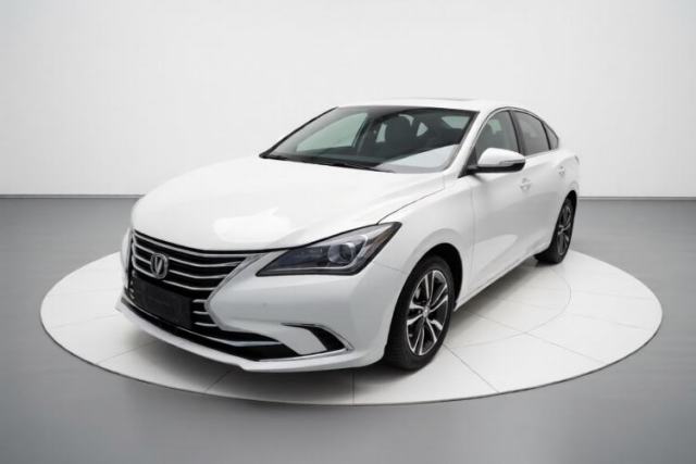 Ojetý CHANGAN Eado 2018 High-Energy Edition 1.6L GDI Automatic Pioneer Model China V Standard