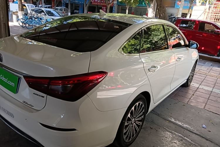 Used CHANGAN Eado 2018 High-Energy Edition 1.6L GDI Automatic Lingfeng Model China V Standard Rear Right 45 Deg