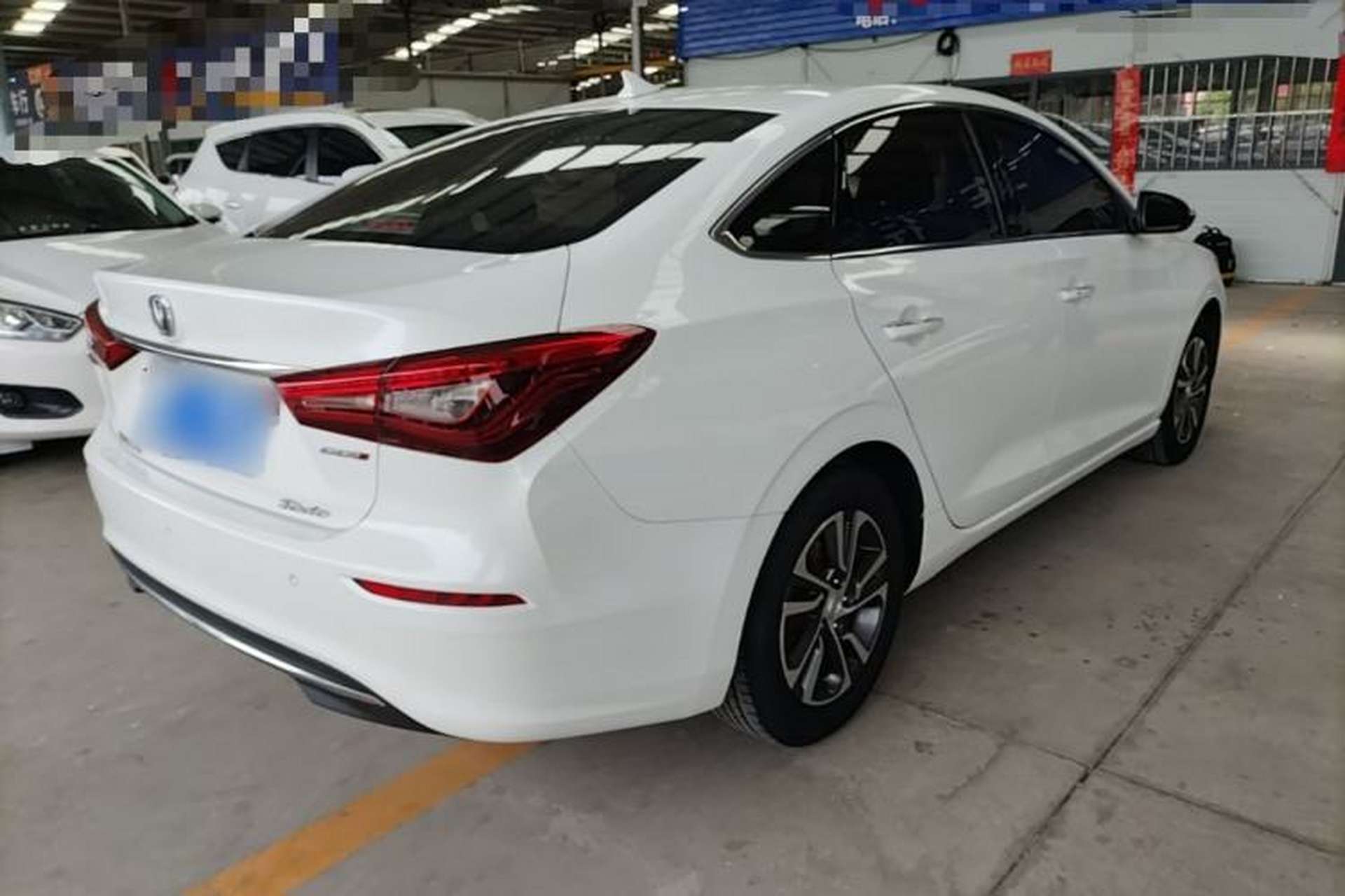Used CHANGAN Eado 2018 High-Energy Edition 1.6L GDI Manual Pioneer Model China V Standard Rear Right 45 Deg