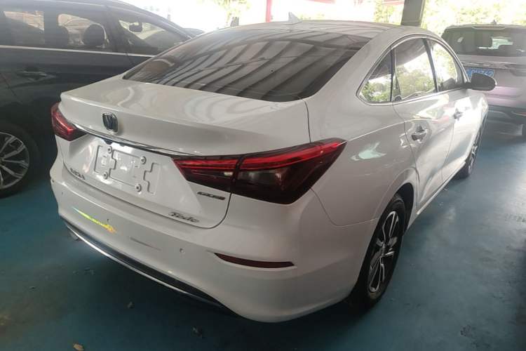 Used CHANGAN Eado 2018 High-Energy Edition 1.6L GDI Manual Pioneer Model China V Standard Rear Right 45 Deg