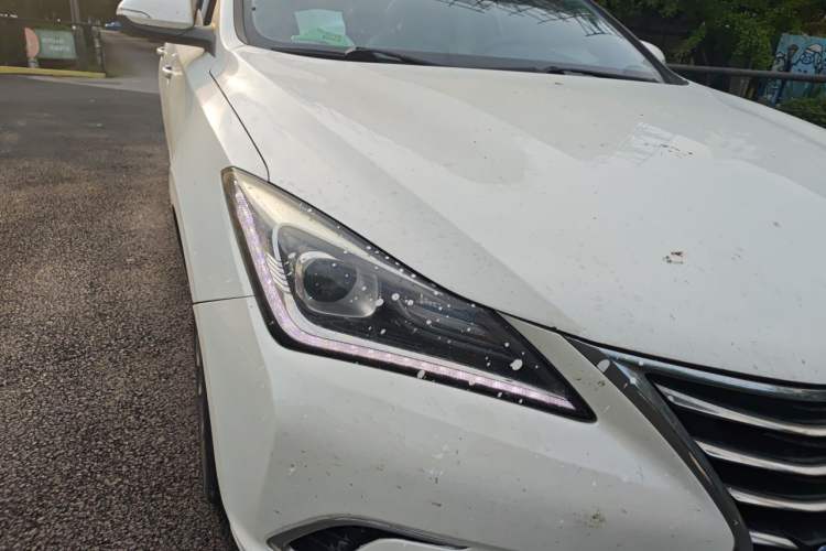 Used CHANGAN Eado 2018 1.6L GDI Automatic LingShang Model Right Front Headlight