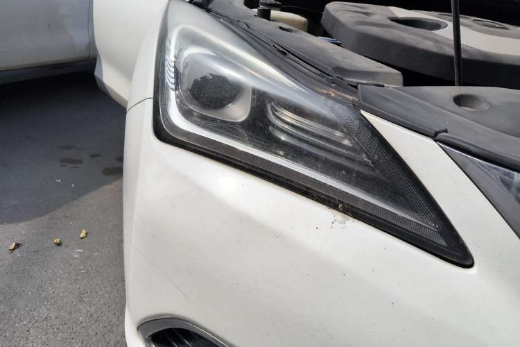 Used CHANGAN Eado 2018 1.6L GDI Manual Fashion Edition Right Front Headlight