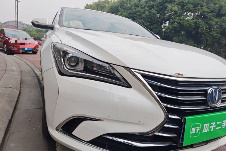 Used CHANGAN Eado 2018 High-Energy Edition 1.6L GDI Automatic Pioneer Model China V Standard Right Front Headlight