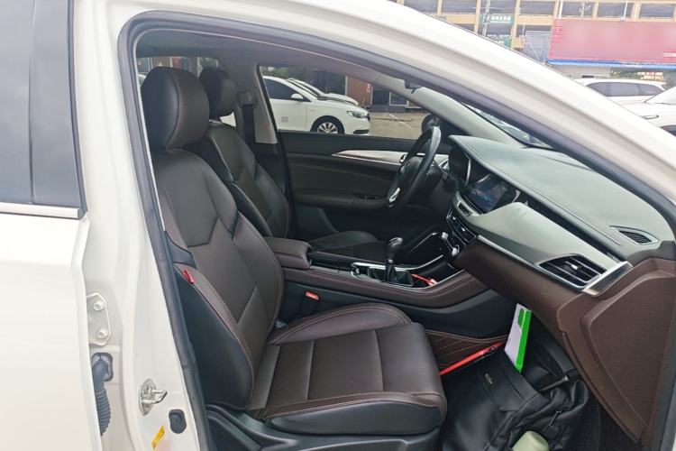 Used CHANGAN Eado 2018 1.6L GDI Manual Prestige Model Right Front Seat