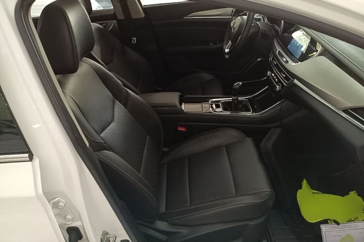 Used CHANGAN Eado 2018 1.6L GDI Manual Fashion Edition Right Front Seat