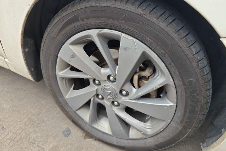 Used CHANGAN Eado 2018 BlueMotion 1.6L GDI Automatic JingShang Model Right Front Wheel Hub