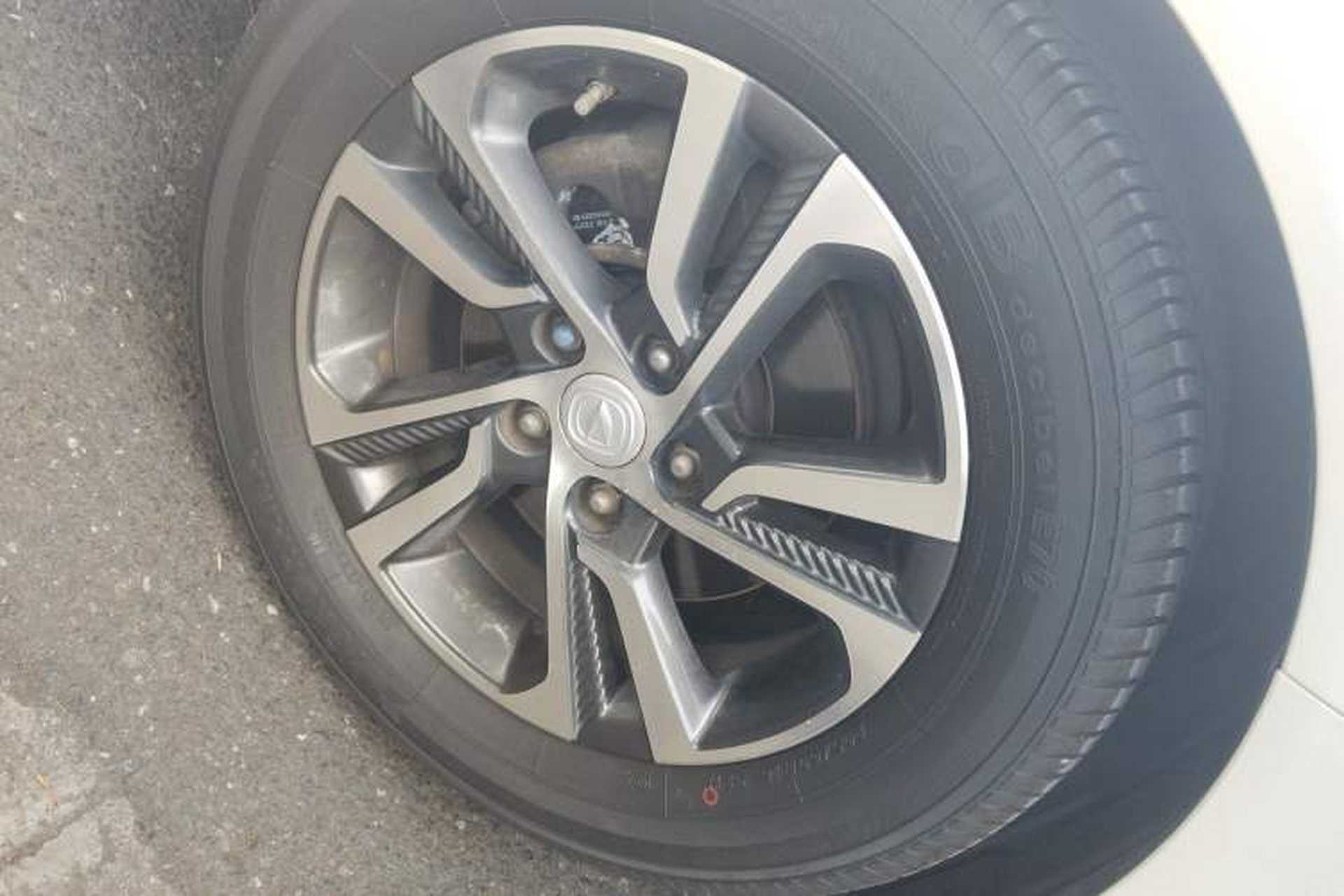 Used CHANGAN Eado 2018 High-Energy Edition 1.6L GDI Automatic Pioneer Model China V Standard Right Front Wheel Hub