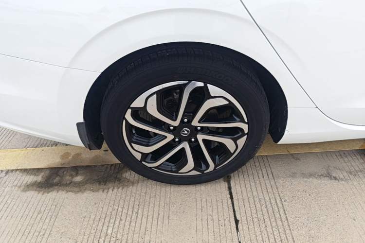 Used CHANGAN Eado 2018 1.6L GDI Manual Prestige Model Right Rear Wheel Hub