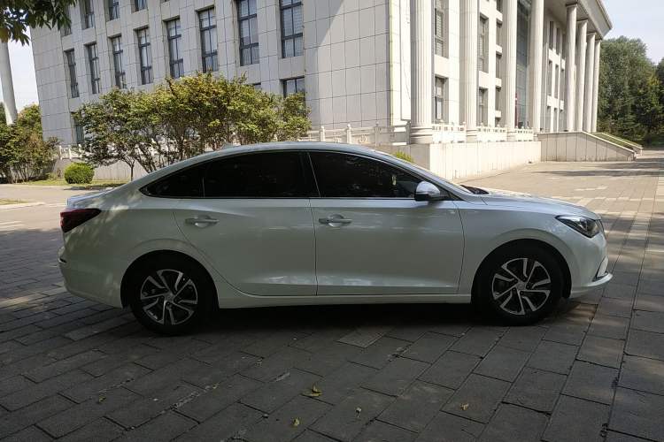 Used CHANGAN Eado 2018 High-Energy Edition 1.6L GDI Automatic Pioneer Model China V Standard Right Side