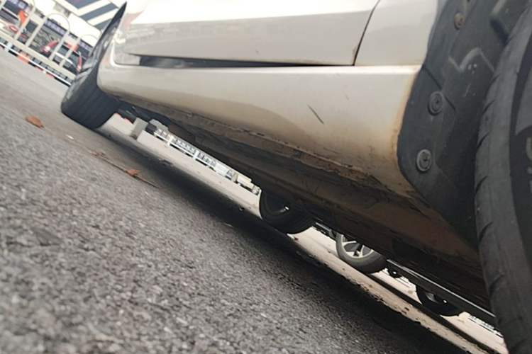Used CHANGAN Eado 2018 1.6L GDI Automatic Prestige Model Right Side Sill
