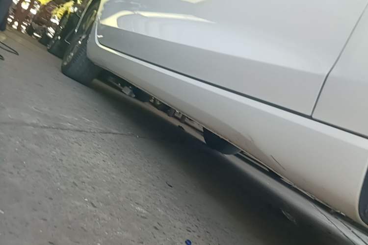 Used CHANGAN Eado 2018 1.6L GDI Automatic Fashion Edition Right Side Sill