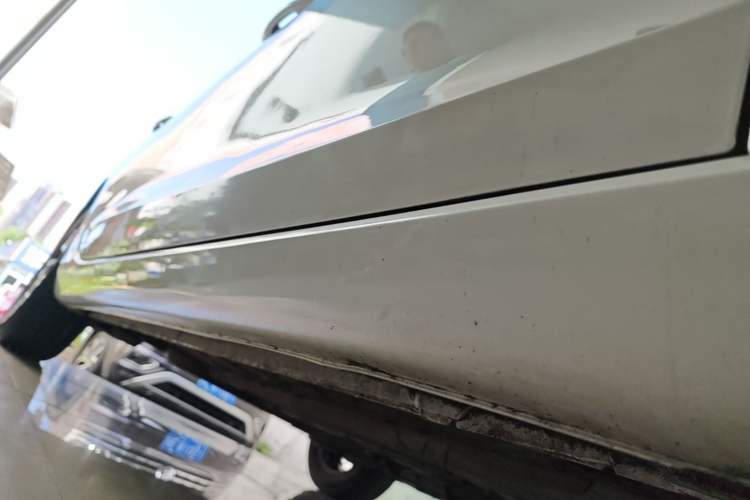 Used CHANGAN Eado 2018 High-Energy Edition 1.6L GDI Manual Pioneer Model China V Standard Right Side Sill