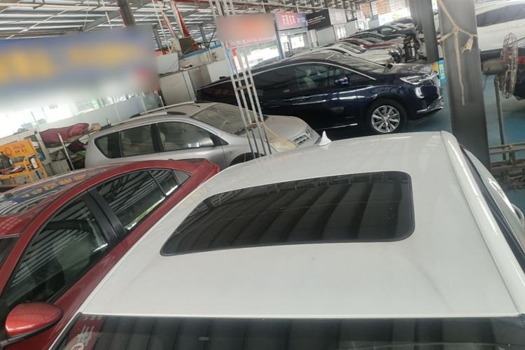 Used CHANGAN Eado 2018 High-Energy Edition 1.6L GDI Manual Pioneer Model China V Standard Roof
