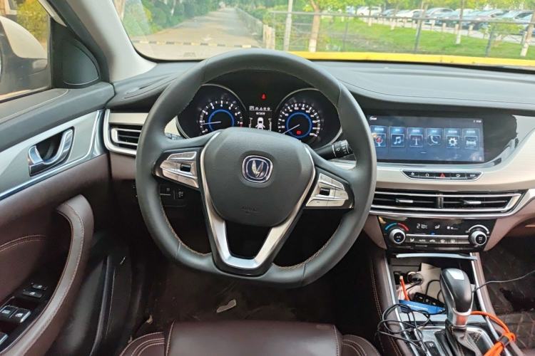 Used CHANGAN Eado 2018 1.6L GDI Automatic LingShang Model Steering Wheel