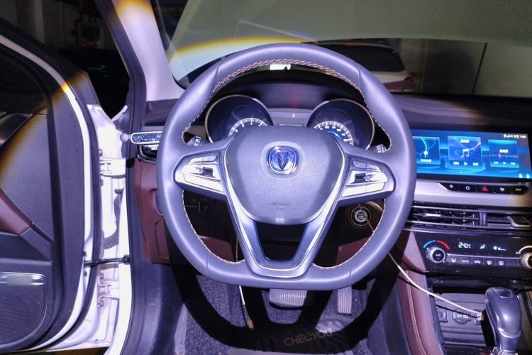Used CHANGAN Eado 2018 1.6L GDI Automatic LingShang Model Steering Wheel