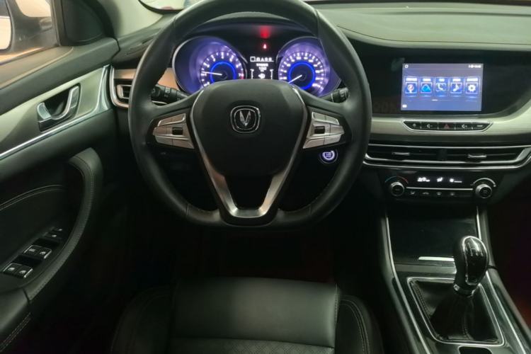 Used CHANGAN Eado 2018 1.6L GDI Manual Fashion Edition Steering Wheel