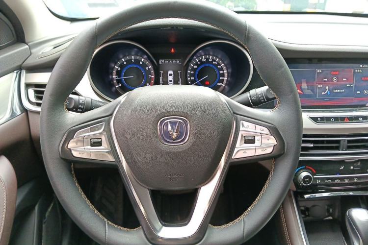 Used CHANGAN Eado 2018 1.6L GDI Automatic LingShang Model Steering Wheel