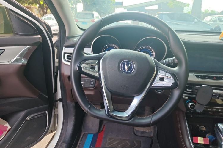 Used CHANGAN Eado 2018 1.6L GDI Automatic LingShang Model Steering Wheel