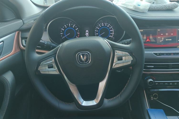 Used CHANGAN Eado 2018 1.6L GDI Manual Trendy Model China V Standard Steering Wheel