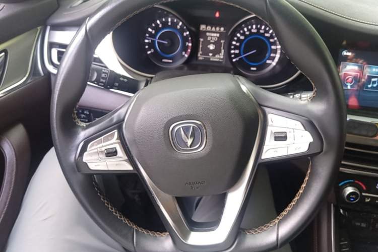 Used CHANGAN Eado 2018 1.6L GDI Automatic LingShang Model Steering Wheel