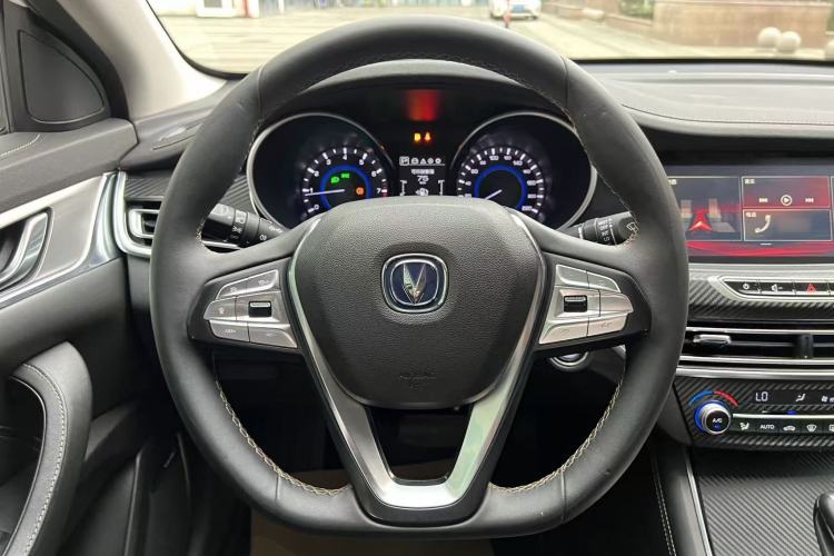 Used CHANGAN Eado 2018 High-Energy Edition 1.6L GDI Automatic Pioneer Model China V Standard Steering Wheel