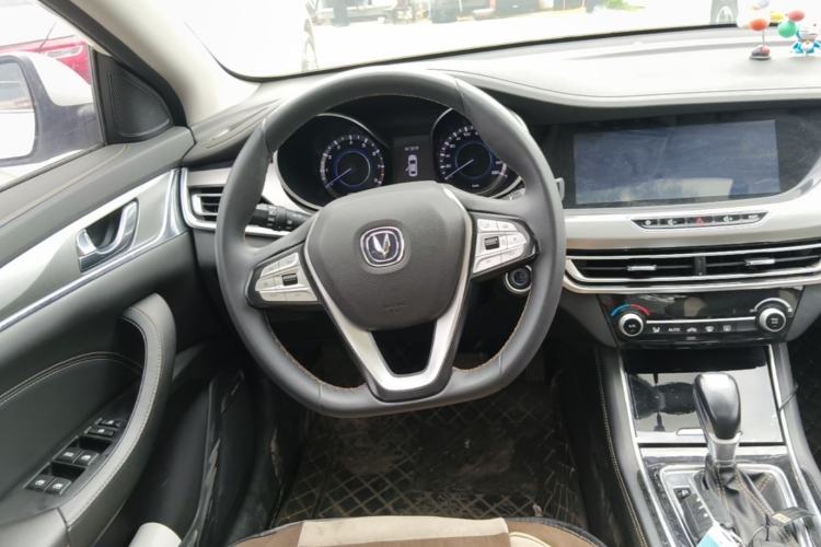 Used CHANGAN Eado 2018 High-Energy Edition 1.6L GDI Automatic Pioneer Model China V Standard Steering Wheel