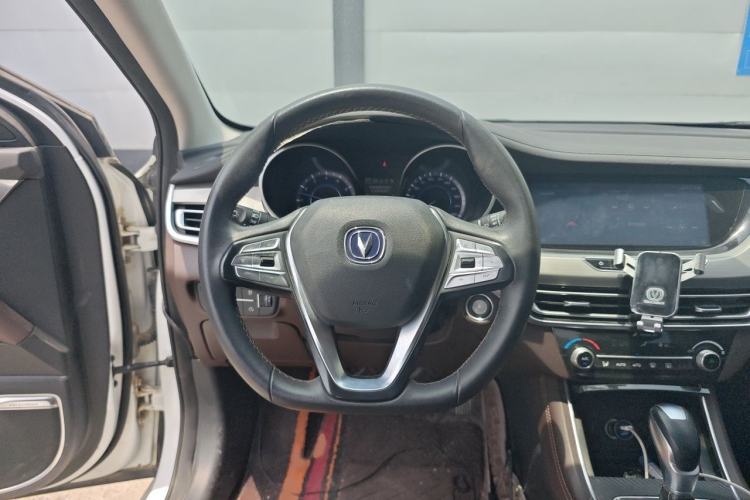 Used CHANGAN Eado 2018 1.6L GDI Automatic Prestige Model Steering Wheel