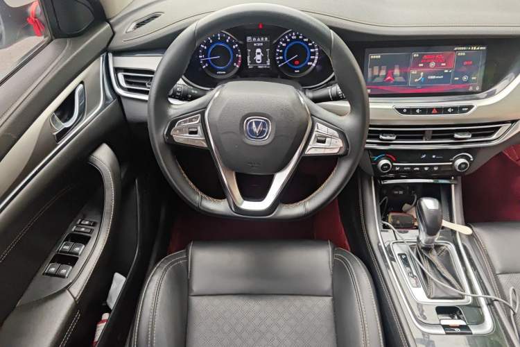Used CHANGAN Eado 2018 High-Energy Edition 1.6L GDI Automatic Pioneer Model China V Standard Steering Wheel