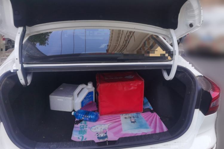 Used CHANGAN Eado 2018 1.6L GDI Manual Fashion Edition Trunk