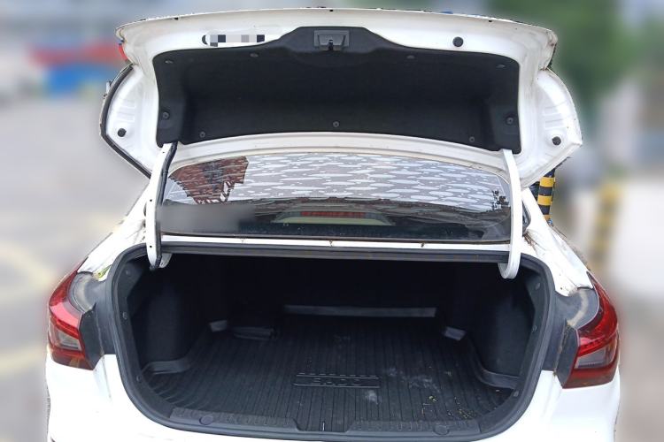 Used CHANGAN Eado 2018 1.6L GDI Automatic LingShang Model Trunk