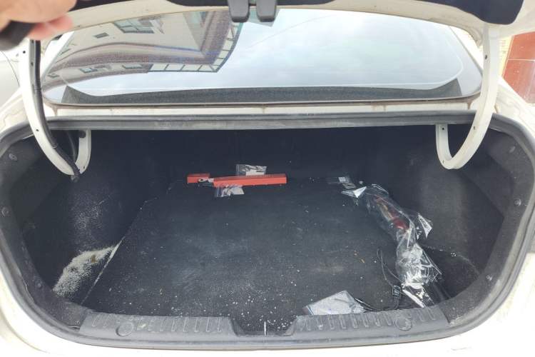Used CHANGAN Eado 2018 1.6L GDI Manual Fashion Edition Trunk
