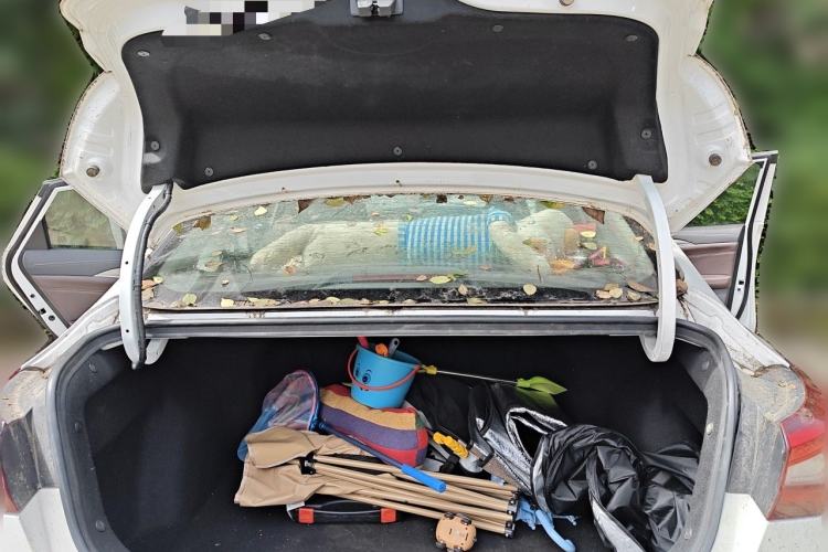 Used CHANGAN Eado 2018 1.6L GDI Automatic LingShang Model Trunk