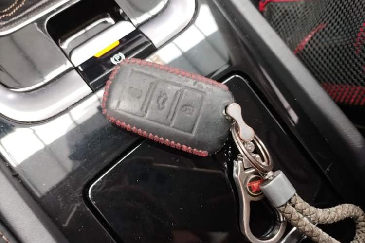Used CHANGAN Eado 2018 High-Energy Edition 1.6L GDI Manual Pioneer Model China V Standard Vehicle Key