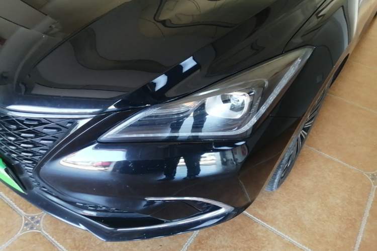 Used CHANGAN Eado 2019 Blue Whale Edition 280T GDI DCT High-Speed Model Left Front Headlight