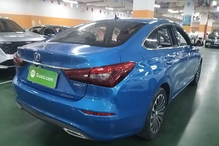 Used CHANGAN Eado 2019 Blue Whale Edition 280T GDI DCT High-Speed Model Rear Right 45 Deg
