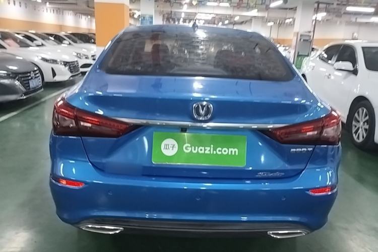 Used CHANGAN Eado 2019 Blue Whale Edition 280T GDI DCT High-Speed Model Rear