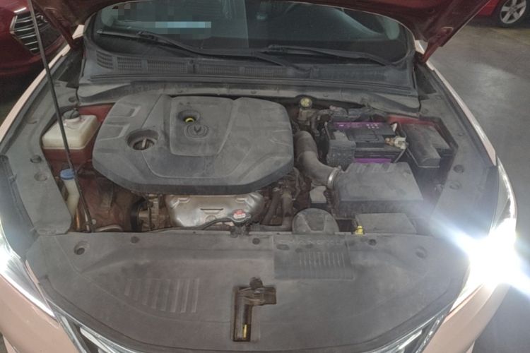 Used CHANGAN Eado 2019 High-Energy Edition 1.6L GDI Automatic Pioneer Model China VI Standard Engine Bay