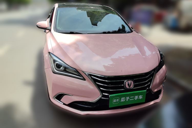 Used CHANGAN Eado 2019 Blue Whale Edition 280T GDI DCT High-Speed Model Front